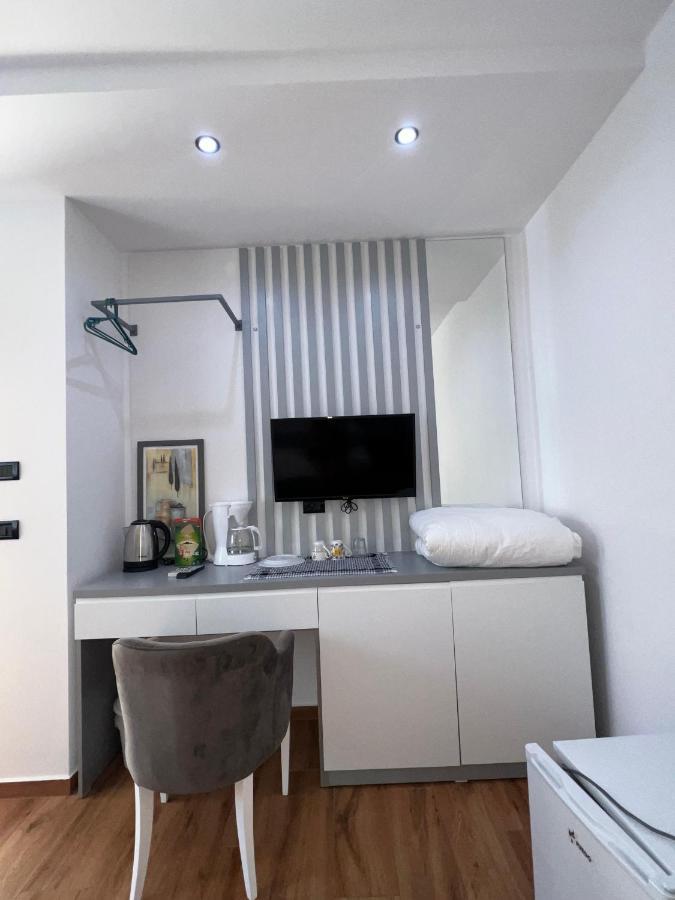 Hotel Vila Herta Durrës Kültér fotó